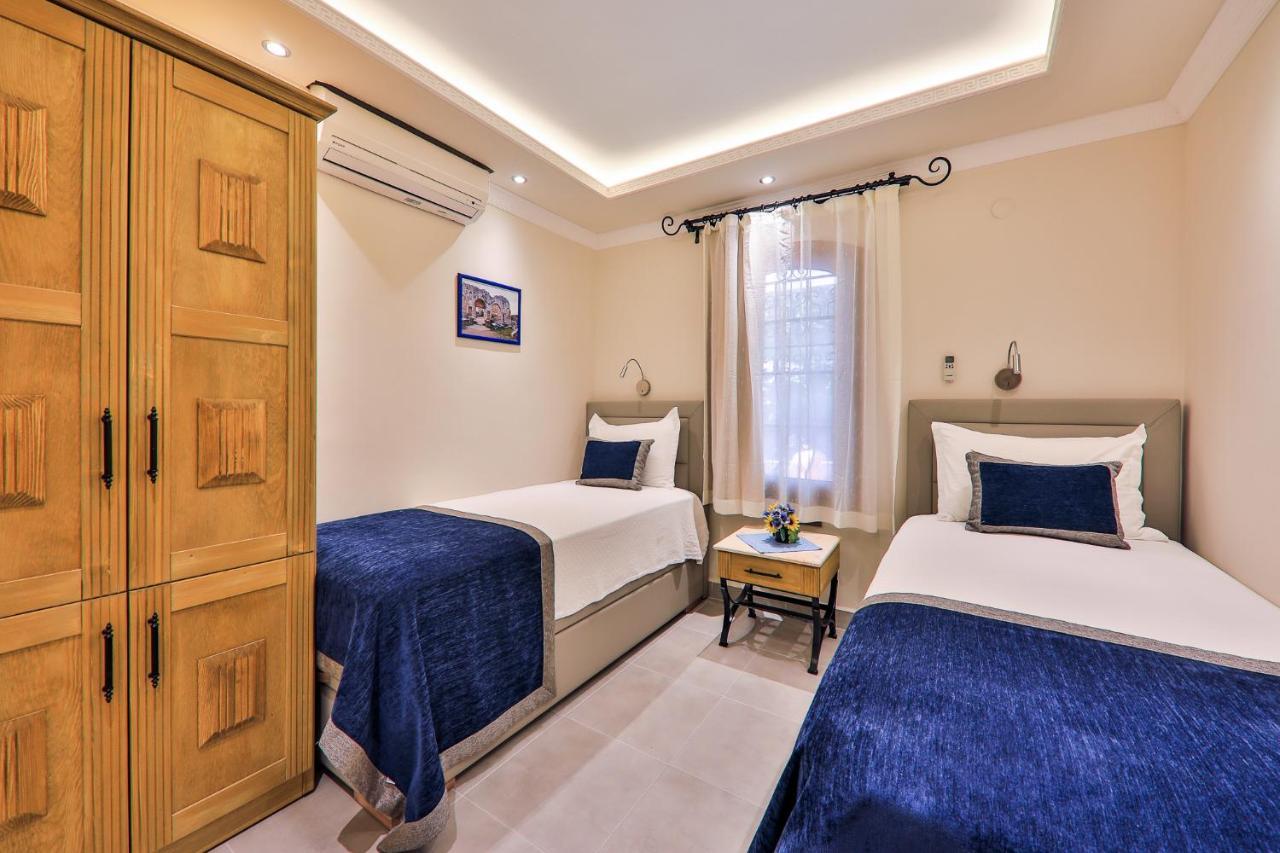 Hadrian Hotel カシュ エクステリア 写真